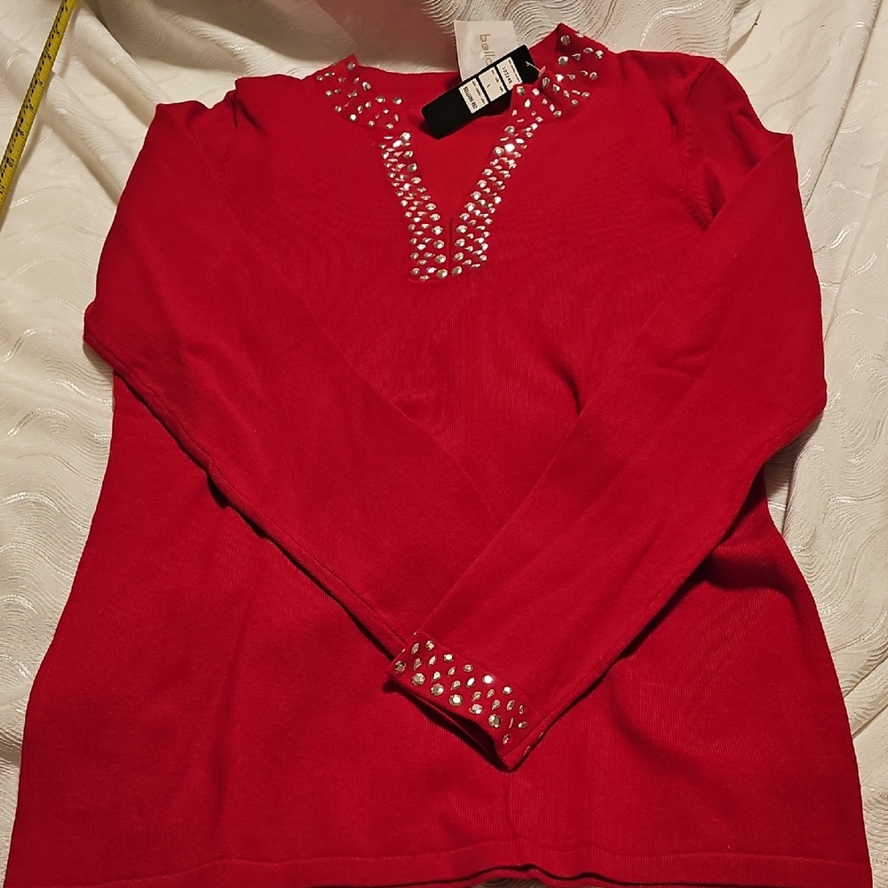 Belldini Red Tunic Sweater with Stud Accents Womans Large